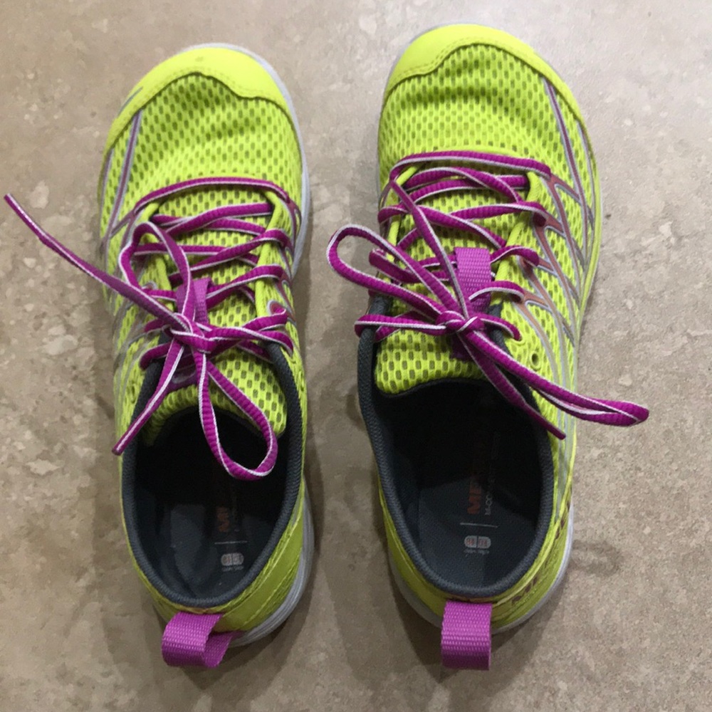 merrell running shoes